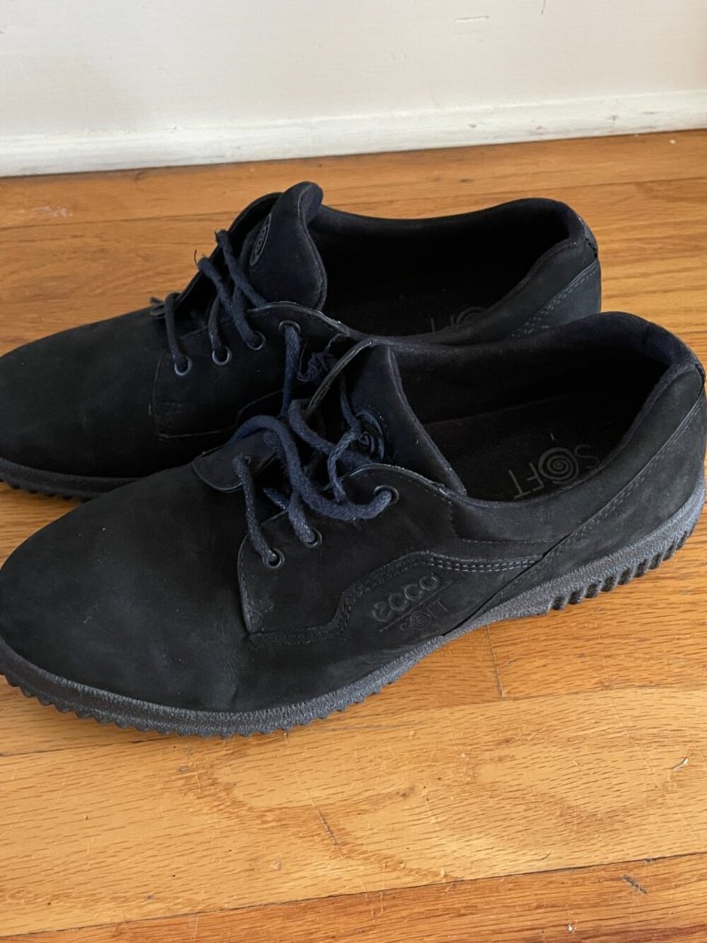 Black Ecco Soft Casual Sneakers 9-9.5 US (40) Suede Low-Top Comfort Oxford Shoes